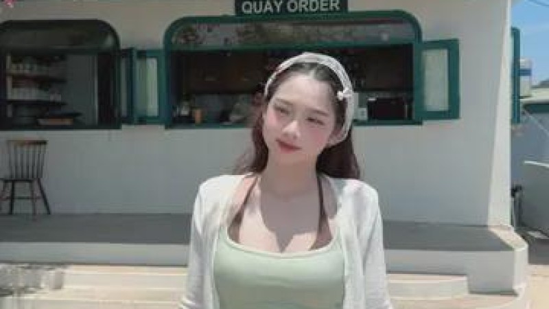 036越南美女很爱自拍视频生活素材24视频821照片